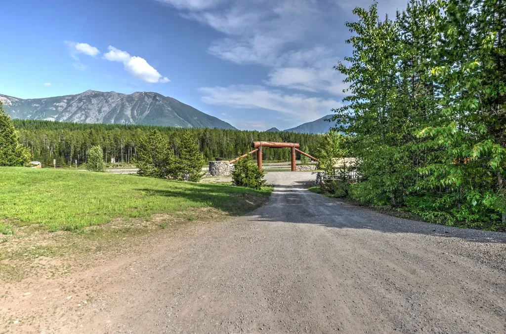 12135 Highway 2 E West Glacier MT 59936