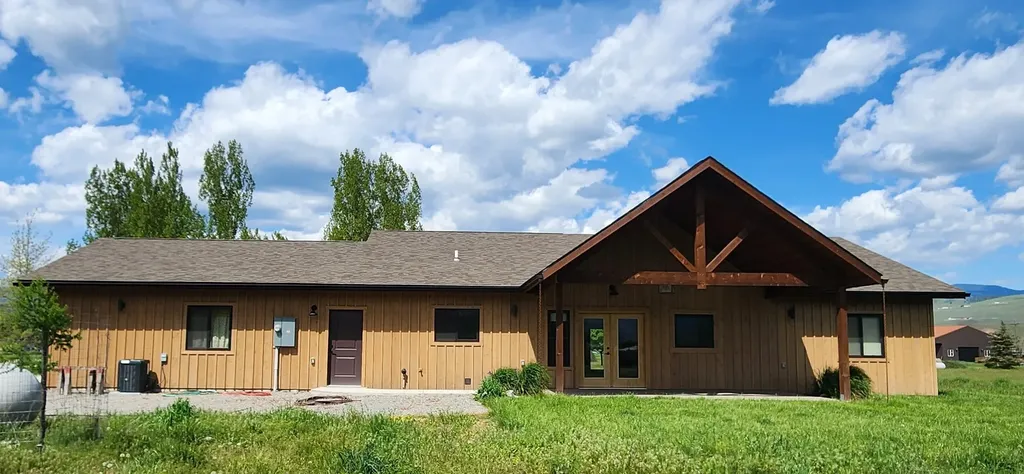 25 Mary Kay Road Plains MT 59859