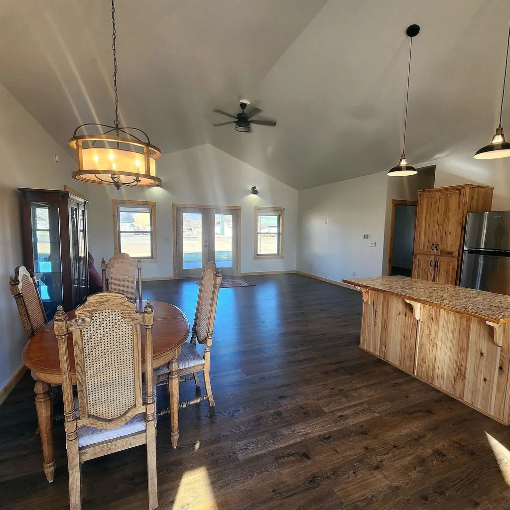 25 Mary Kay Road Plains MT 59859