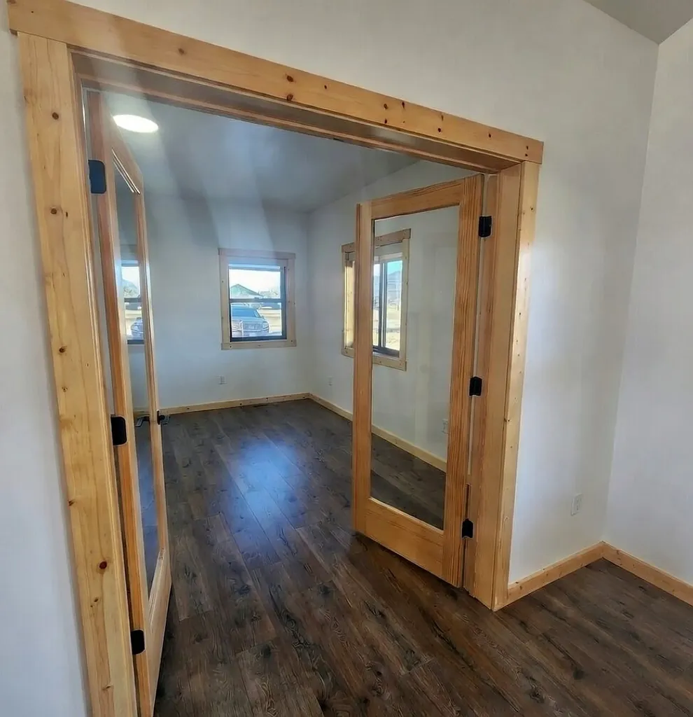 25 Mary Kay Road Plains MT 59859