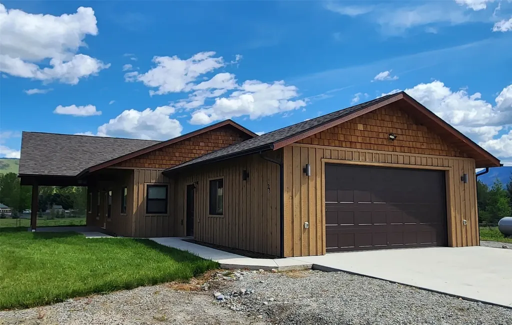 25 Mary Kay Road Plains MT 59859