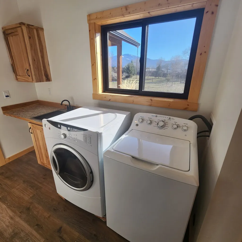 25 Mary Kay Road Plains MT 59859