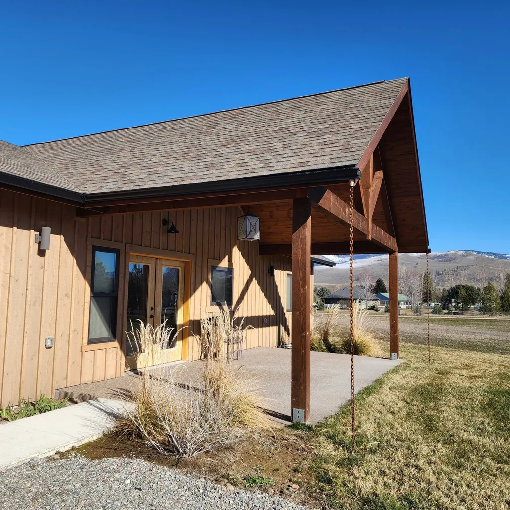 25 Mary Kay Road Plains MT 59859