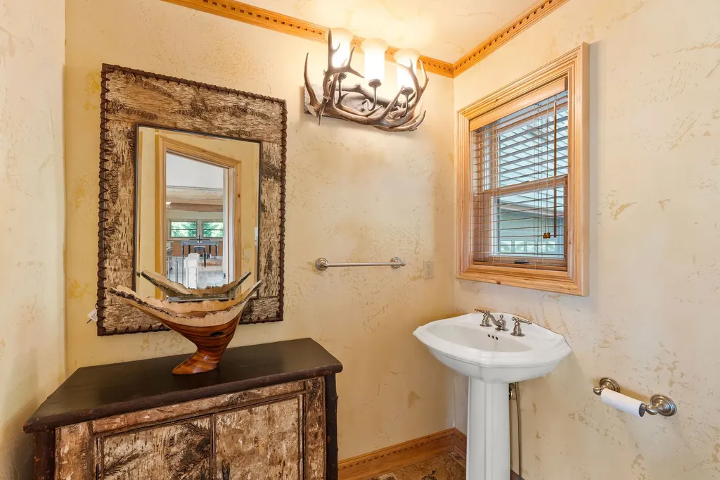 24037 Geri Lane Bigfork MT 59911
