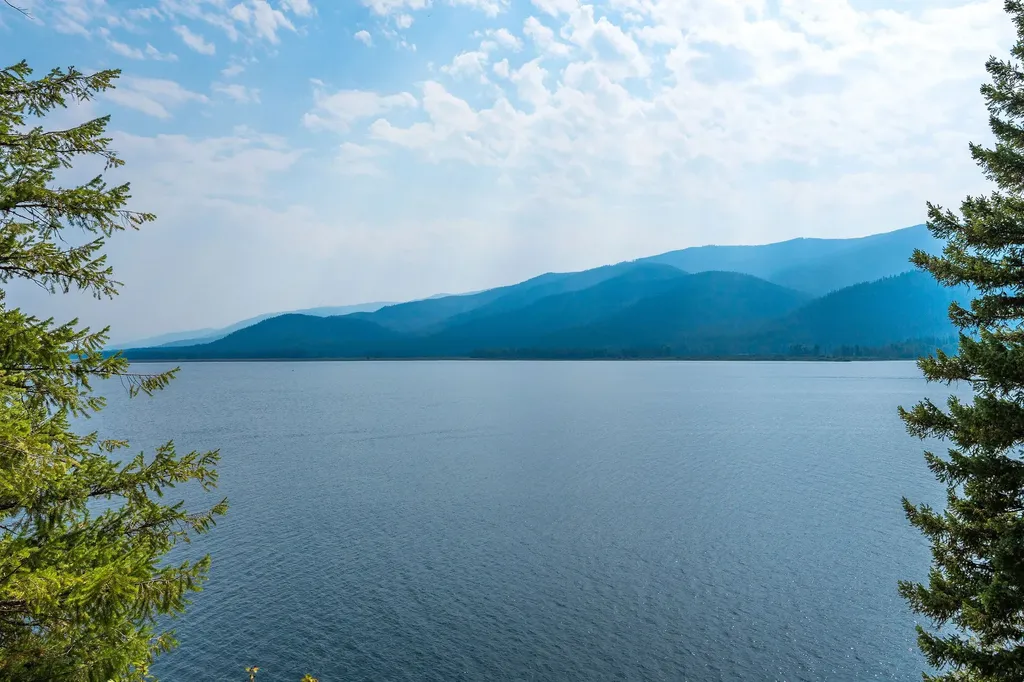 24037 Geri Lane Bigfork MT 59911