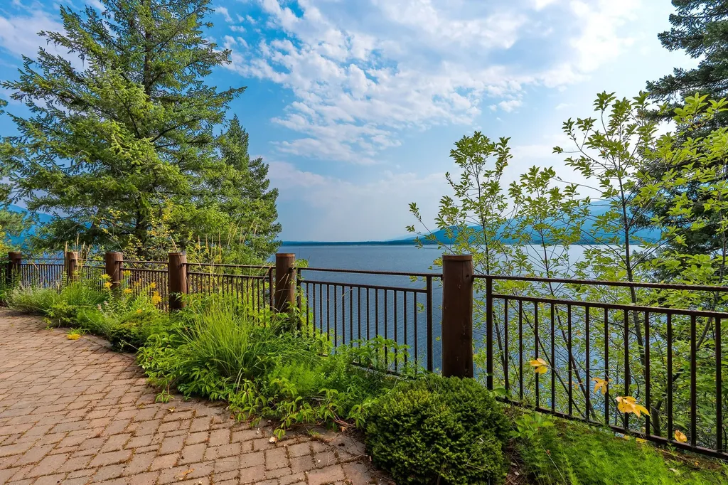 24037 Geri Lane Bigfork MT 59911