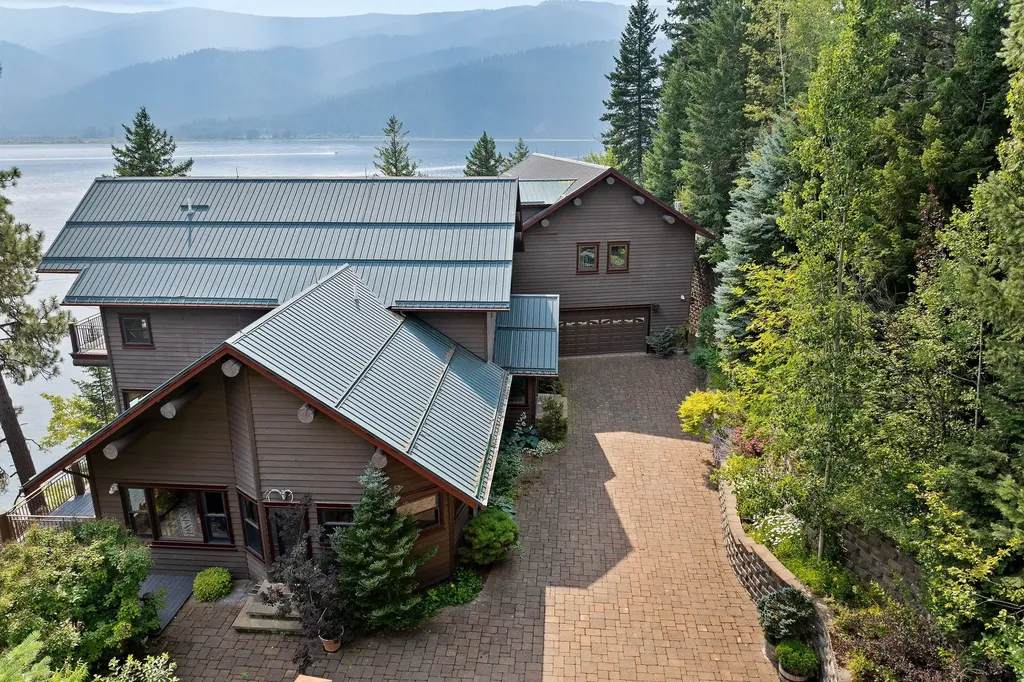 24037 Geri Lane Bigfork MT 59911