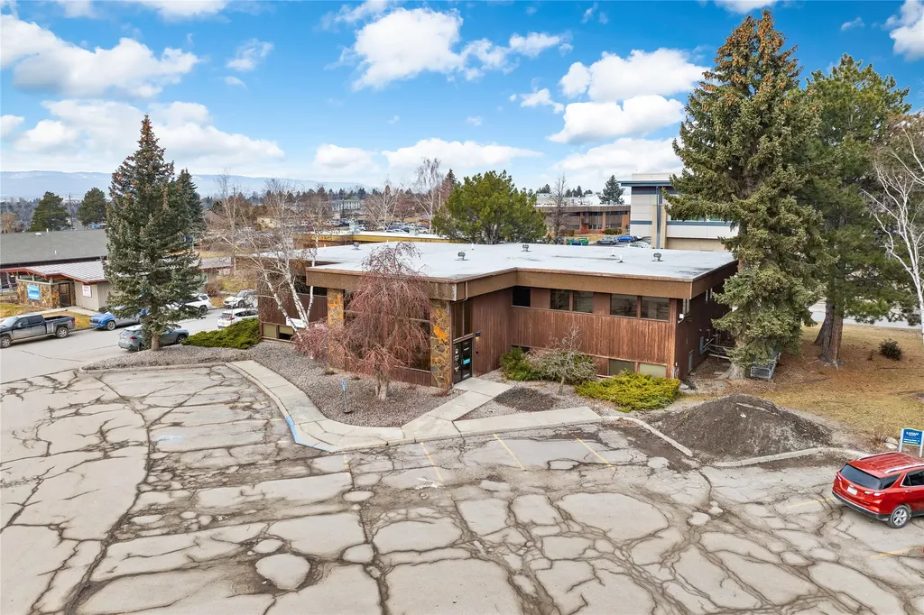 1297 Burns Way Kalispell MT 59901