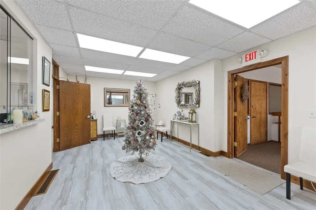 1297 Burns Way Kalispell MT 59901