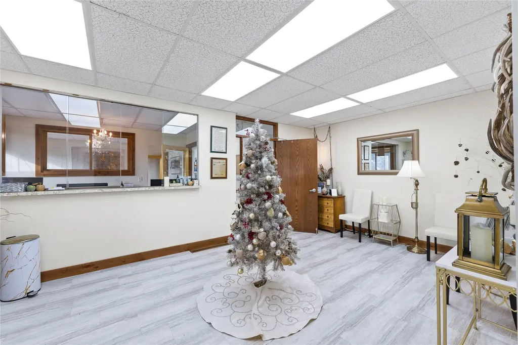 1297 Burns Way Kalispell MT 59901