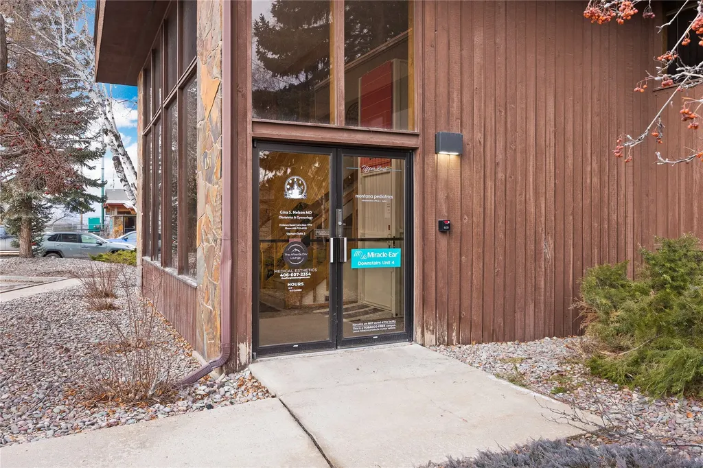 1297 Burns Way Kalispell MT 59901