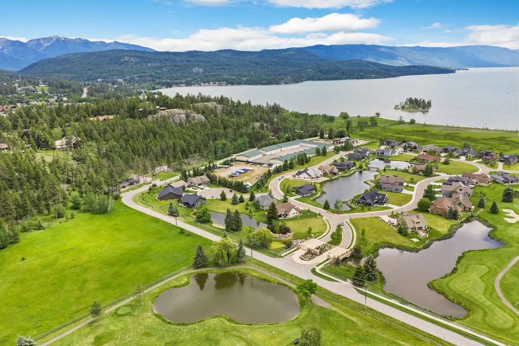 50 Lake Pointe Way Bigfork MT 59911