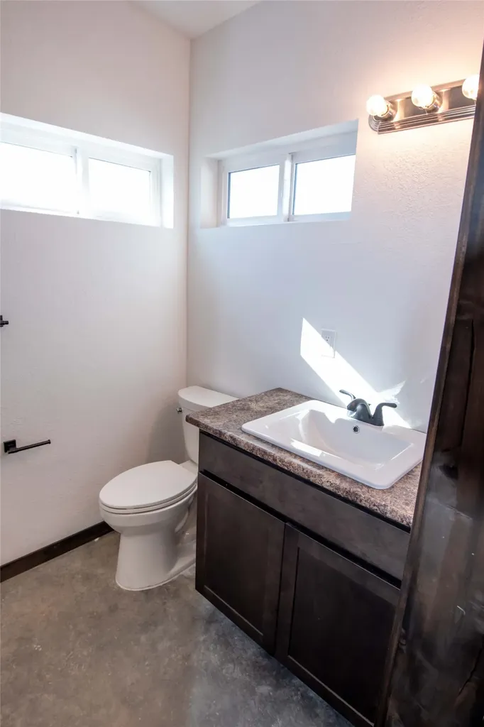 19 Berry Lane Townsend MT 59644