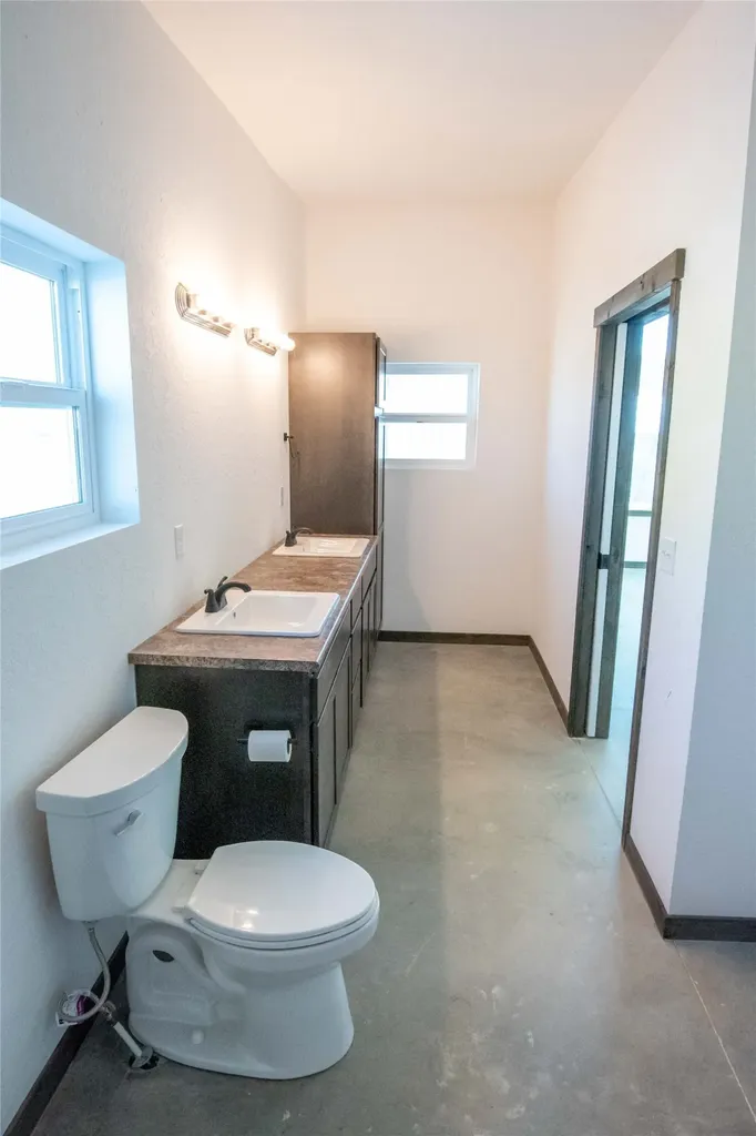 19 Berry Lane Townsend MT 59644