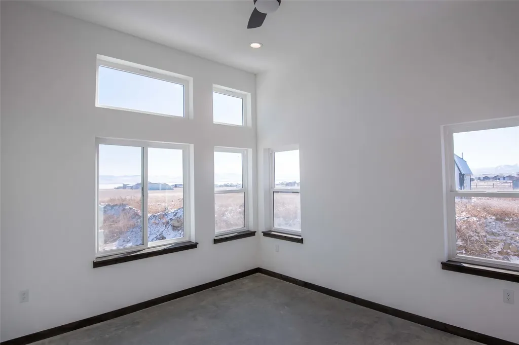 19 Berry Lane Townsend MT 59644