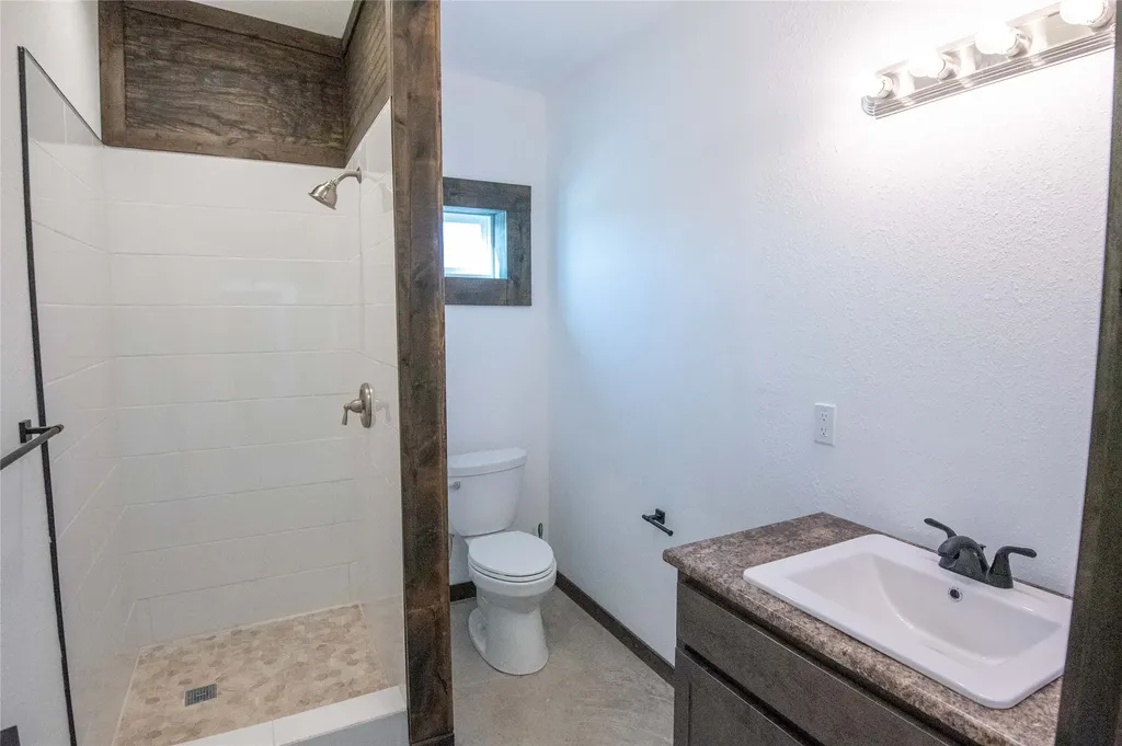 19 Berry Lane Townsend MT 59644
