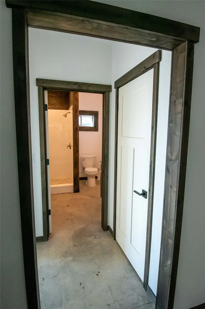 19 Berry Lane Townsend MT 59644
