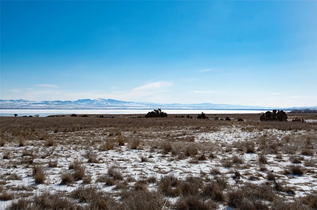 19 Berry Lane Townsend MT 59644