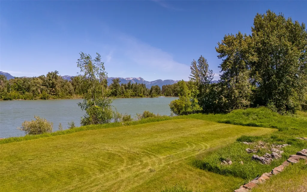 905 Wagner Lane Kalispell MT 59901