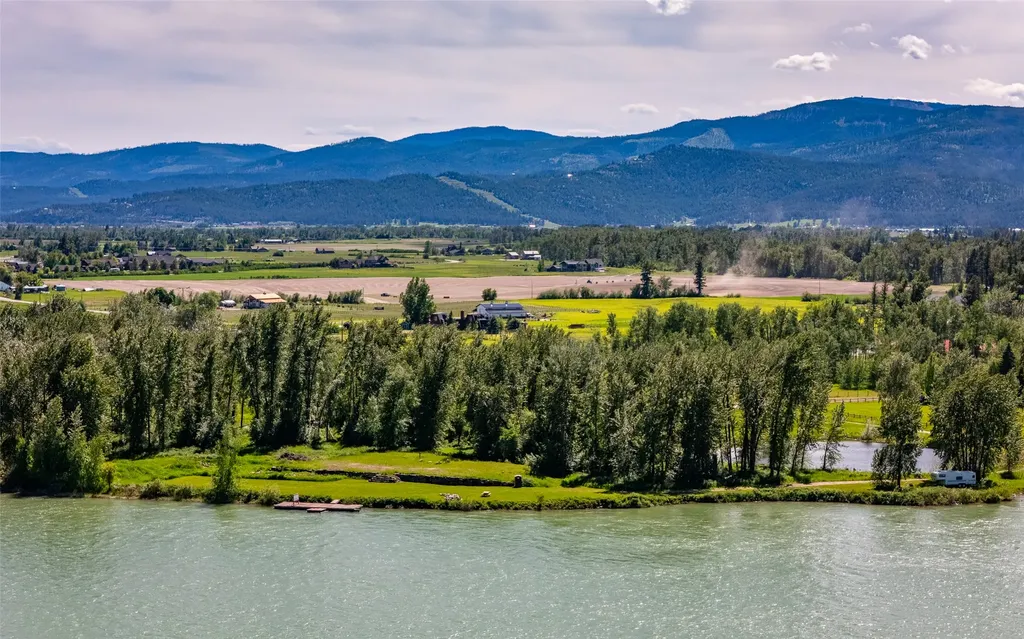 905 Wagner Lane Kalispell MT 59901