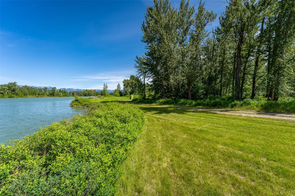905 Wagner Lane Kalispell MT 59901