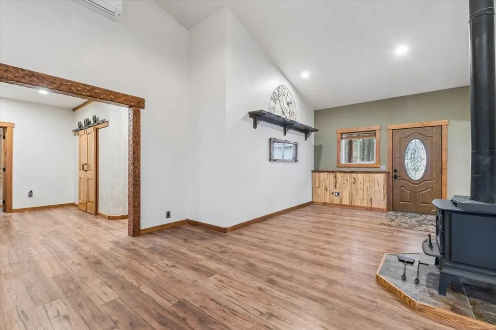 4496 Us Hwy 93 S Whitefish MT 59937