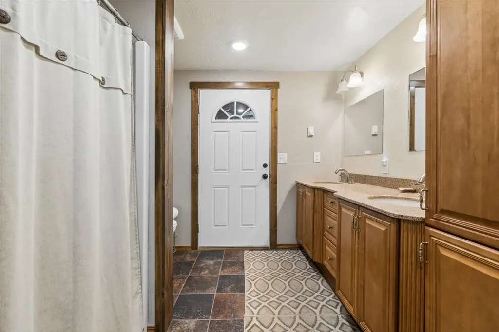 4496 Us Hwy 93 S Whitefish MT 59937