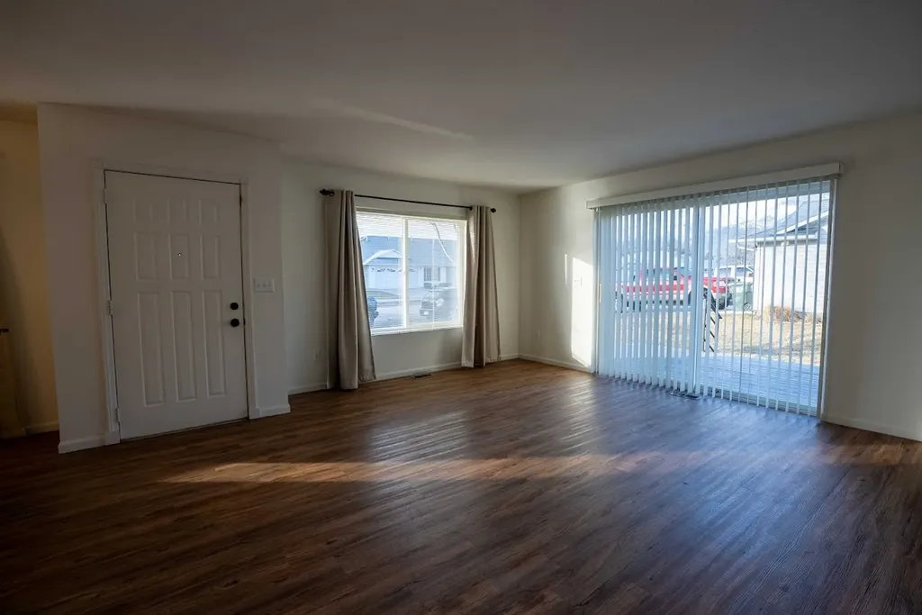 904 B Canyon View Loop Hamilton MT 59840