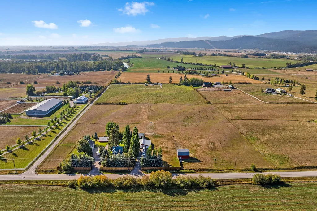 1380 Lower Valley Road Kalispell MT 59901