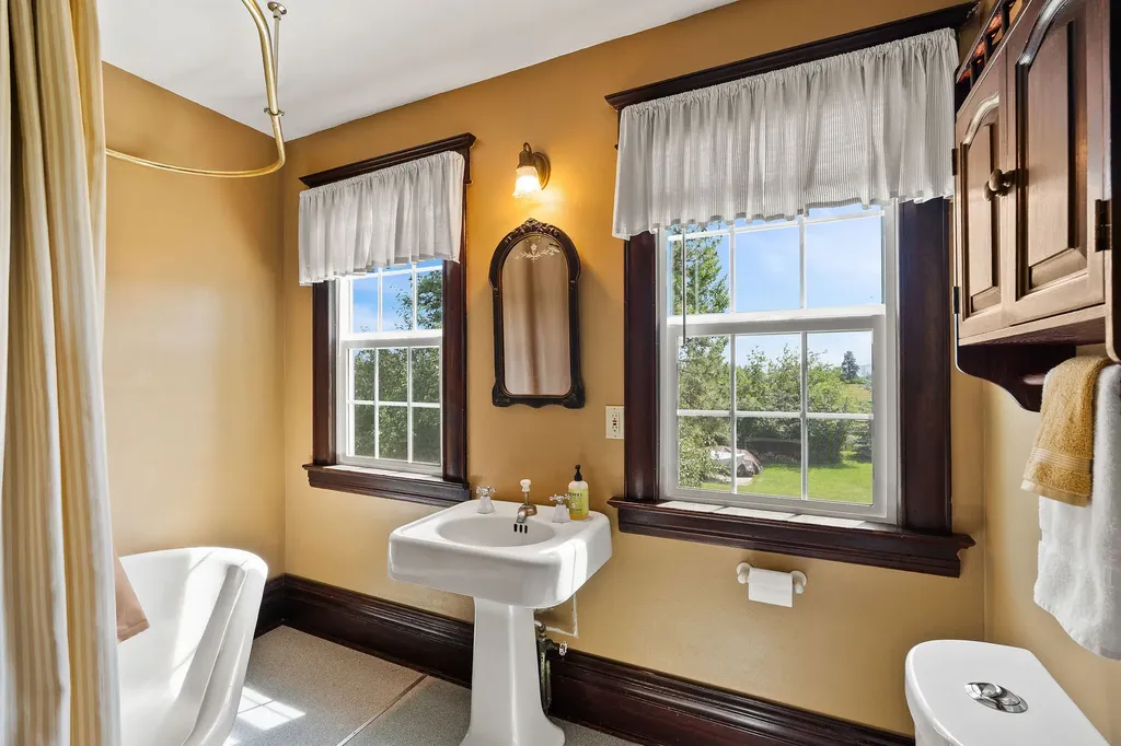 1380 Lower Valley Road Kalispell MT 59901