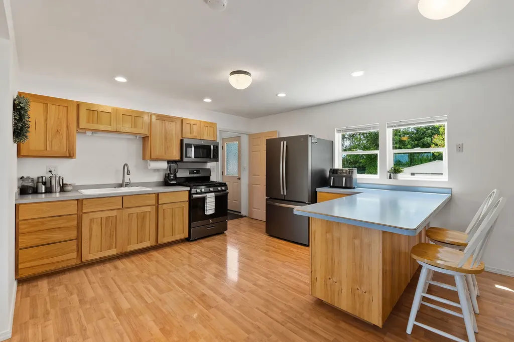 1380 Lower Valley Road Kalispell MT 59901