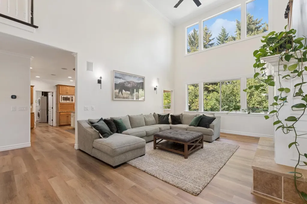 25 Glacier Circle Kalispell MT 59901