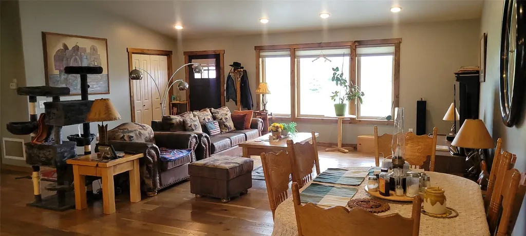 393 Aspen Wood Drive Stevensville MT 59870