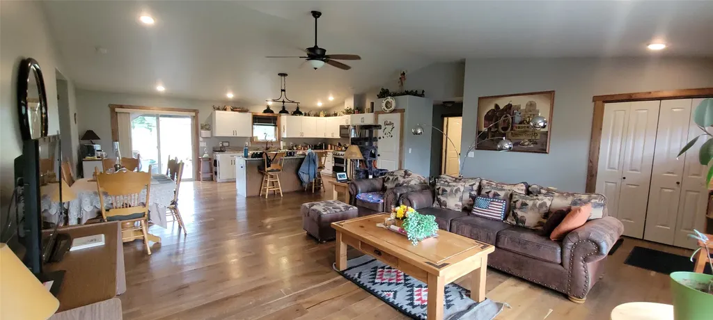 393 Aspen Wood Drive Stevensville MT 59870