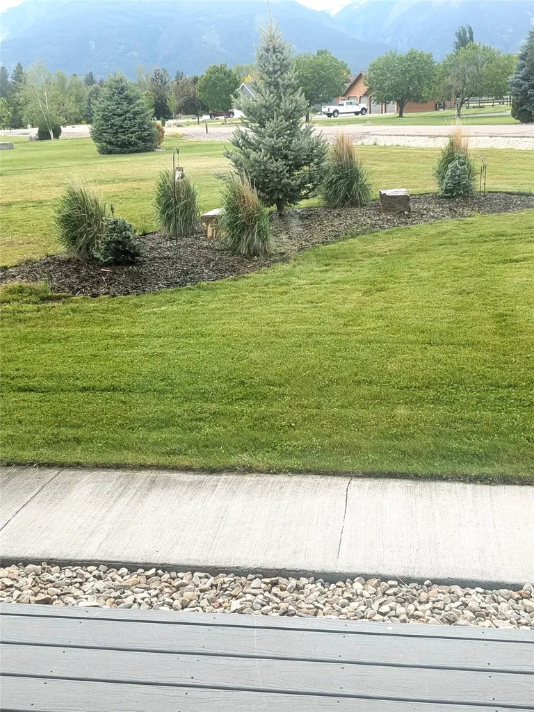 393 Aspen Wood Drive Stevensville MT 59870