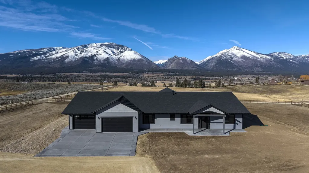 282 Grantsdale Cemetary Road Hamilton MT 59840