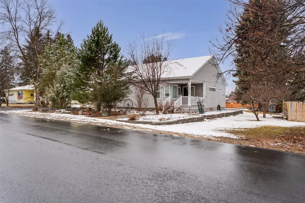 515 Mission Street Stevensville MT 59870