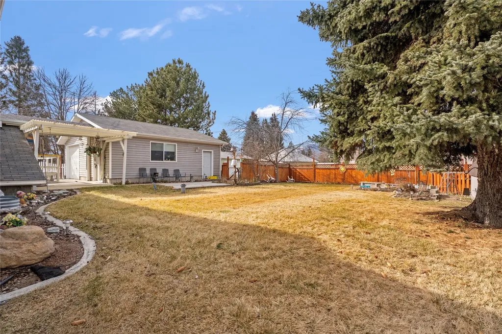 515 Mission Street Stevensville MT 59870