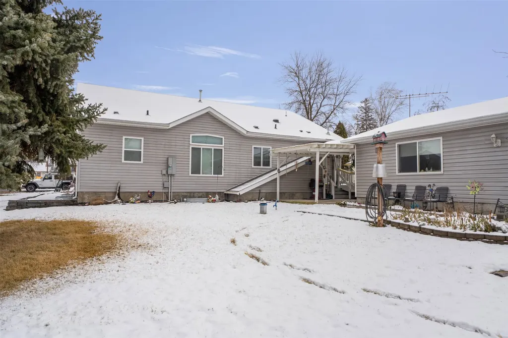 515 Mission Street Stevensville MT 59870