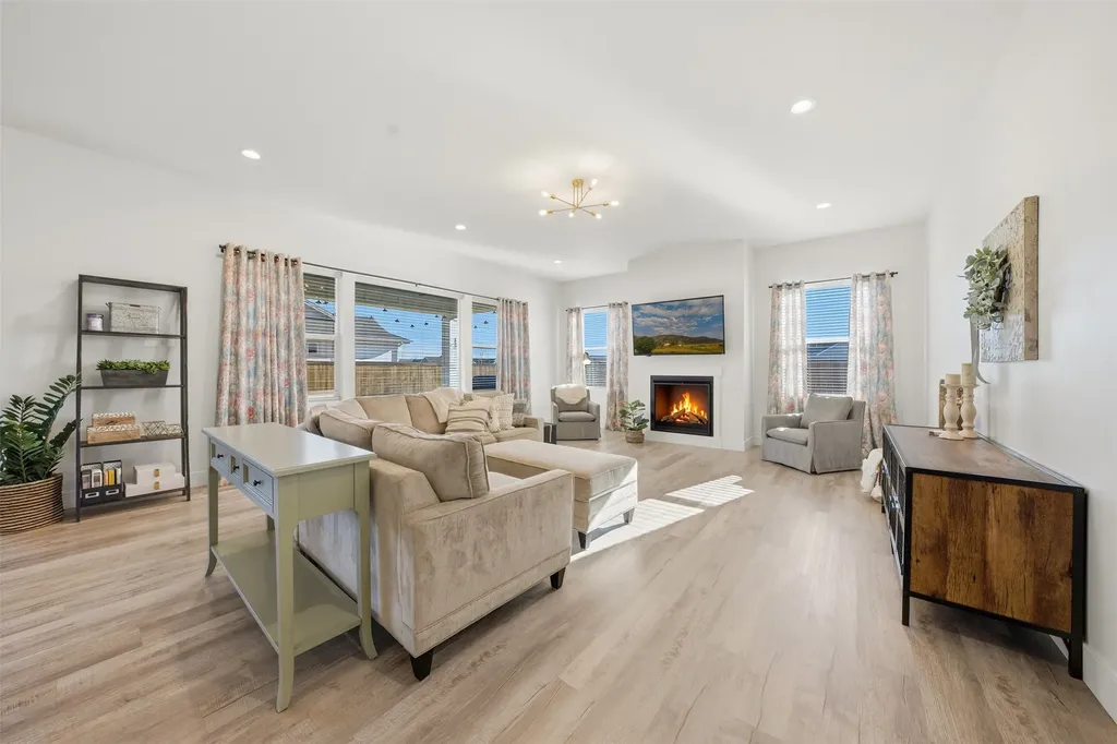 1718 Wyatt Earp Court Belgrade MT 59714