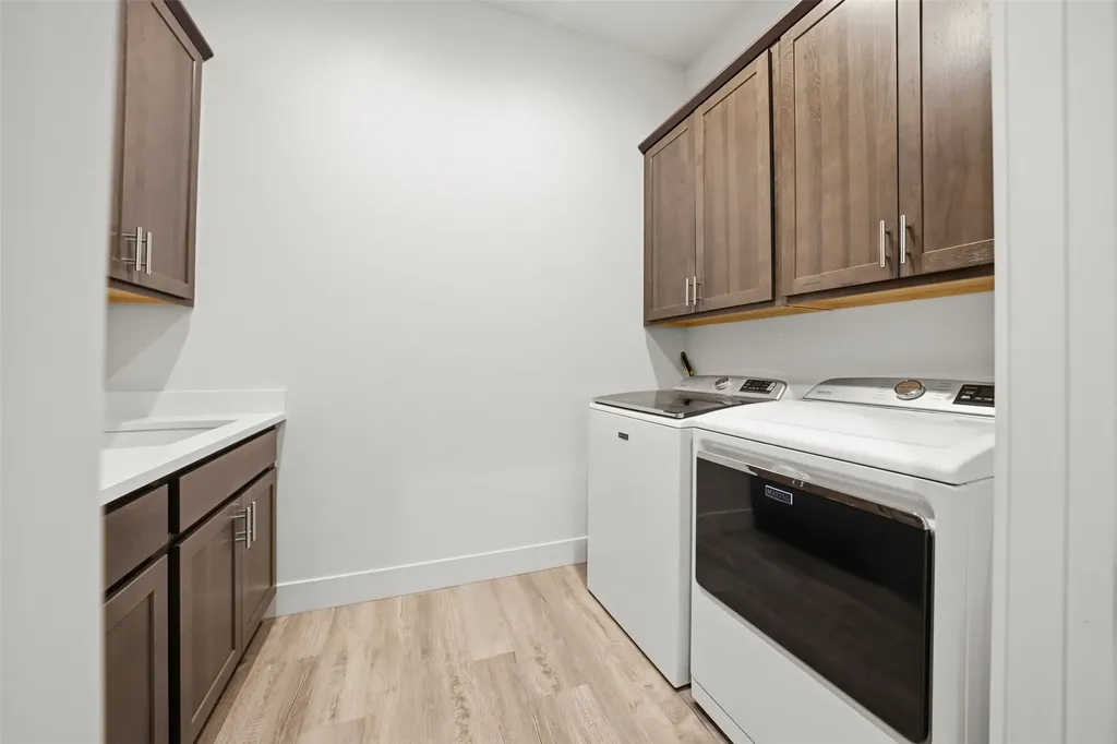 1718 Wyatt Earp Court Belgrade MT 59714