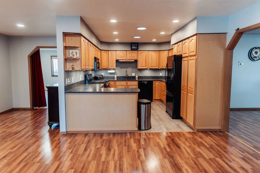 413 33rd Avenue NE Great Falls MT 59404
