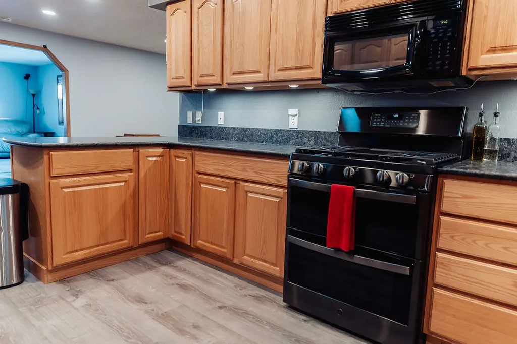 413 33rd Avenue NE Great Falls MT 59404