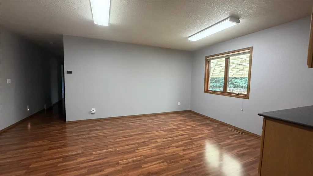 413 33rd Avenue NE Great Falls MT 59404