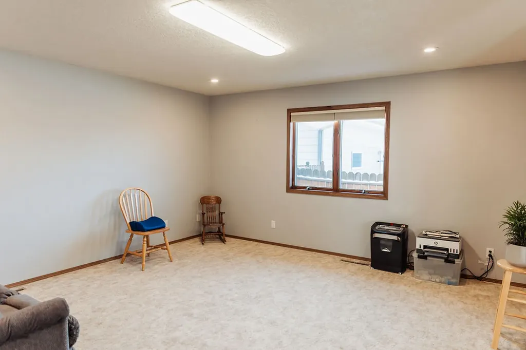 413 33rd Avenue NE Great Falls MT 59404