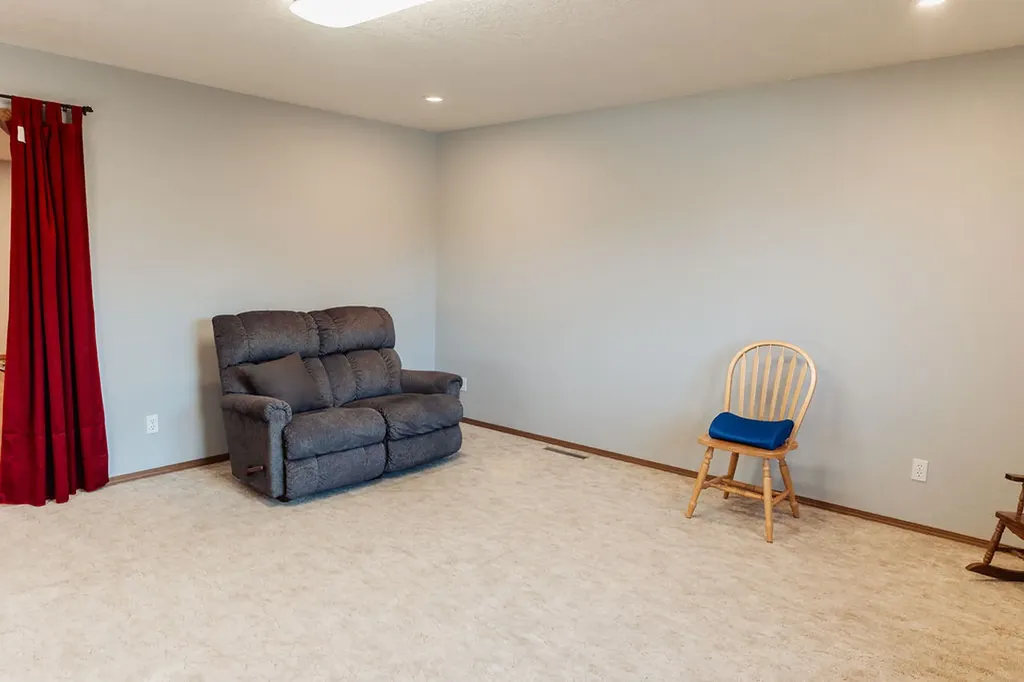 413 33rd Avenue NE Great Falls MT 59404