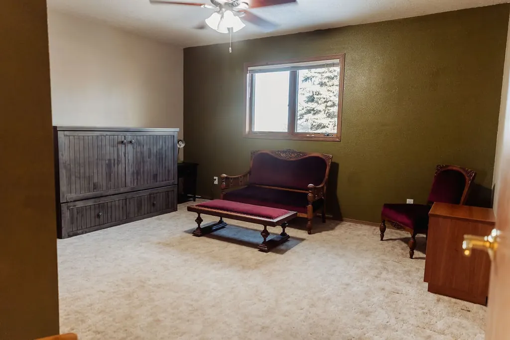 413 33rd Avenue NE Great Falls MT 59404