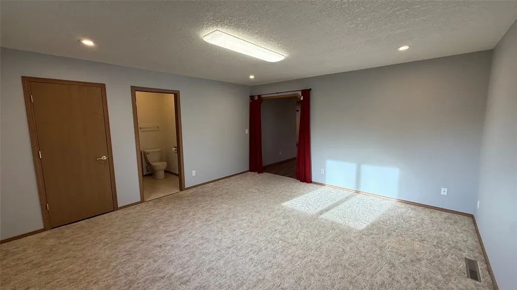 413 33rd Avenue NE Great Falls MT 59404