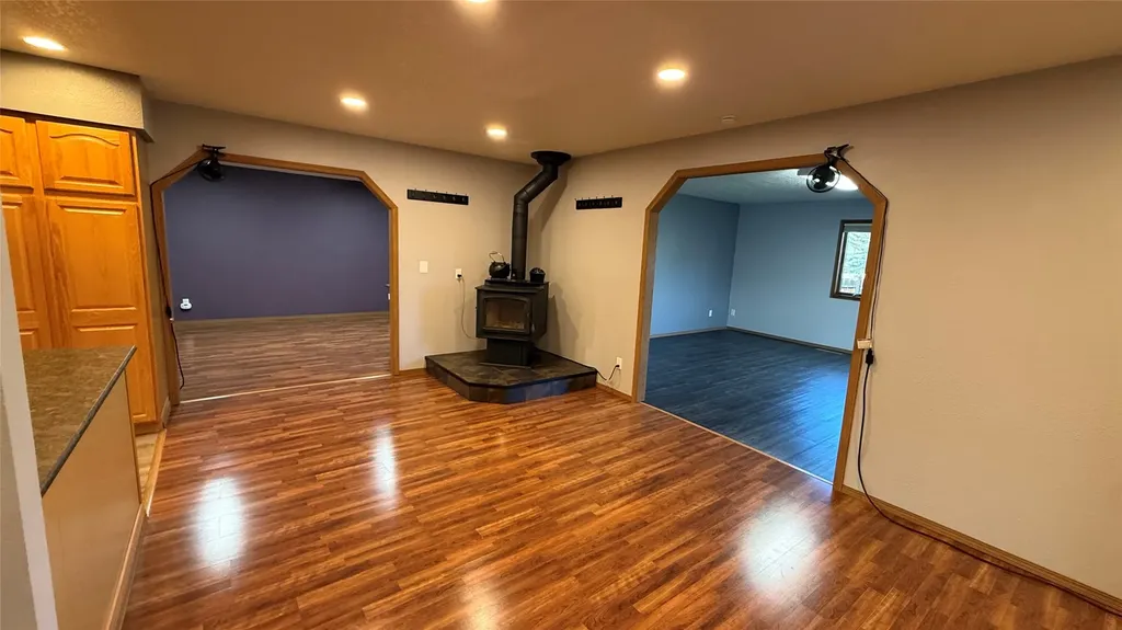 413 33rd Avenue NE Great Falls MT 59404