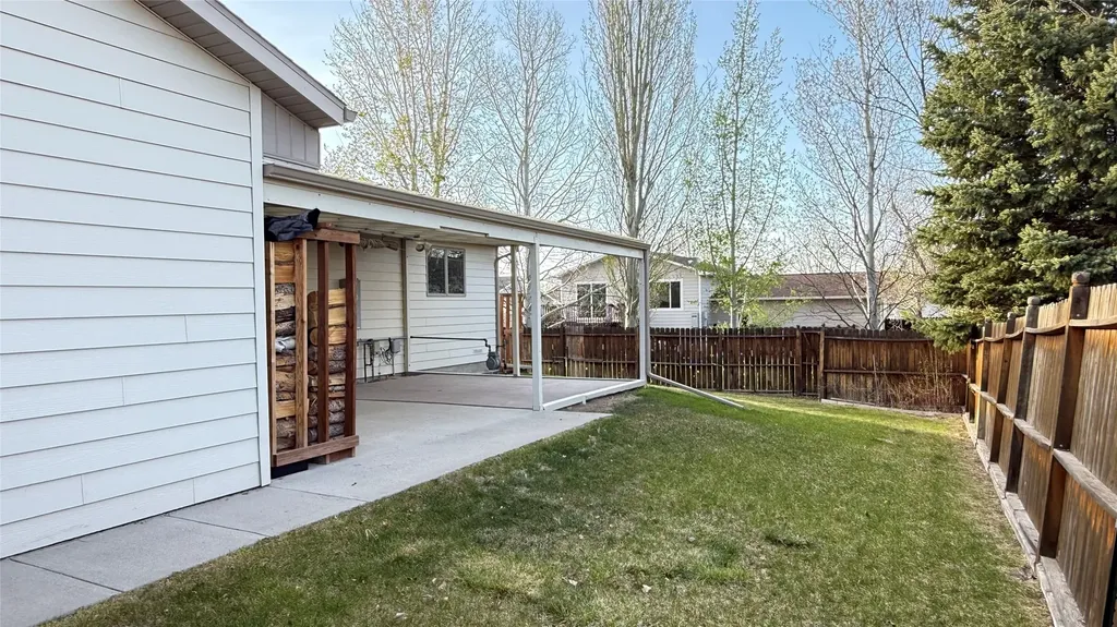 413 33rd Avenue NE Great Falls MT 59404